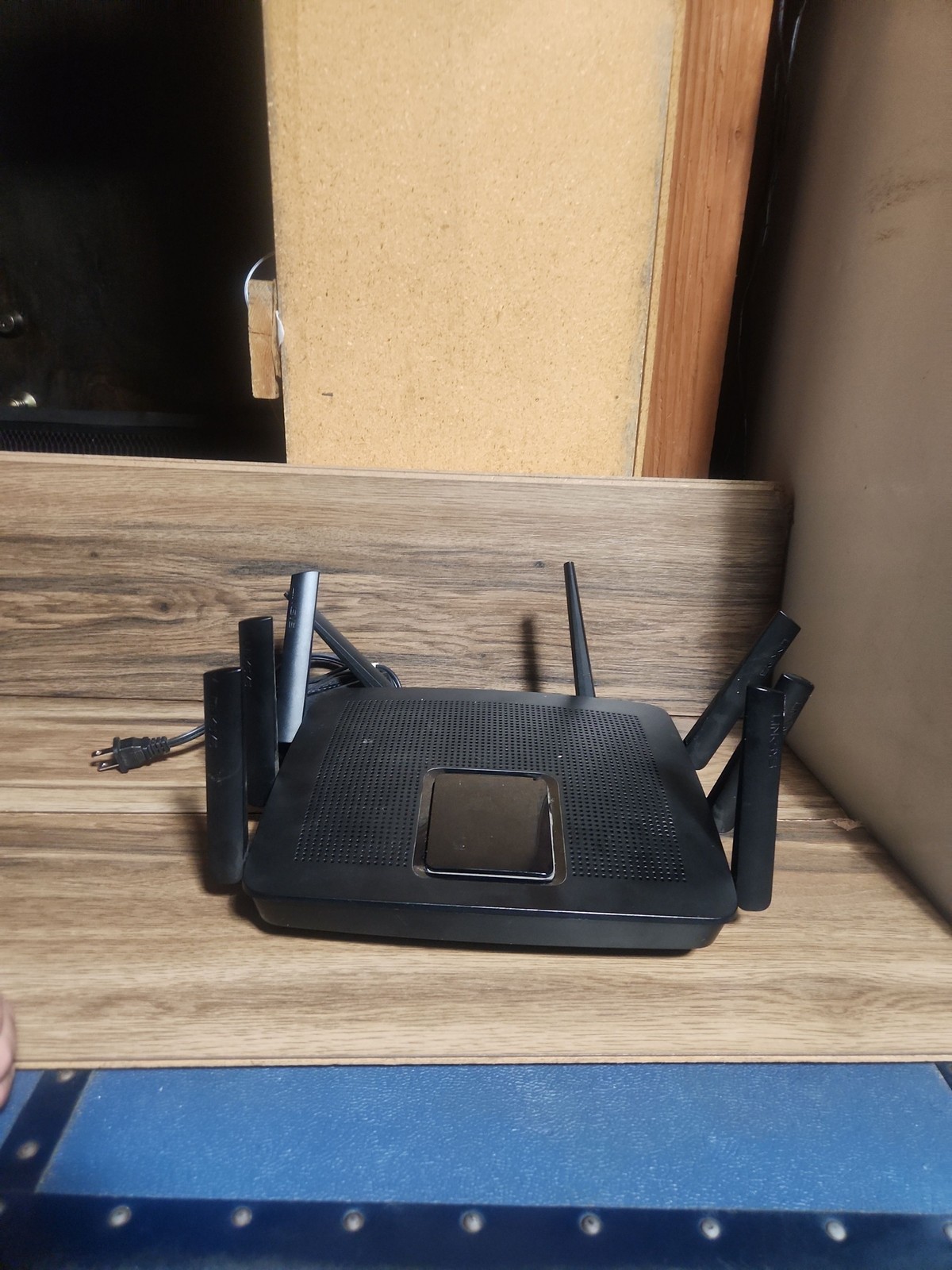 Linksys Max-Stream AC5400 MU-MIMO Gigabit Router EA9500 V2