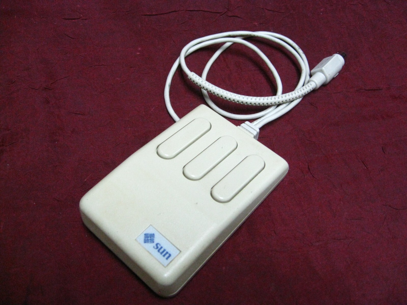Sun Oracle M4 Mouse 3 Button 9-pin 370-1170-01 Mainframe Collection vintage