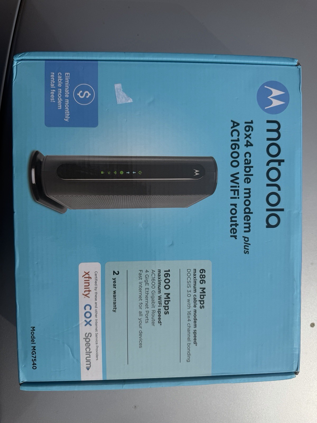 Motorola MG7540 DOCSIS 3.0 Cable Modem + AC1600 Dual-Band WiFi Router