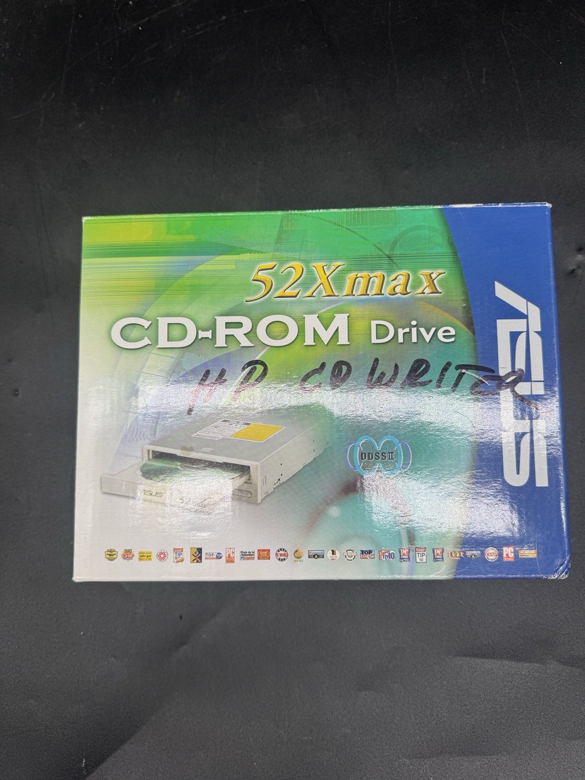 Asus 52X Max CD-ROM Drive Model CD-S520A/G DDSS II Suspension