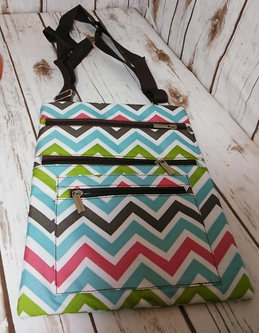 TABLET MESSENGER IPAd PADDED, Chevron multiple colors PURSE BAG SCHOOL TRAVEL.