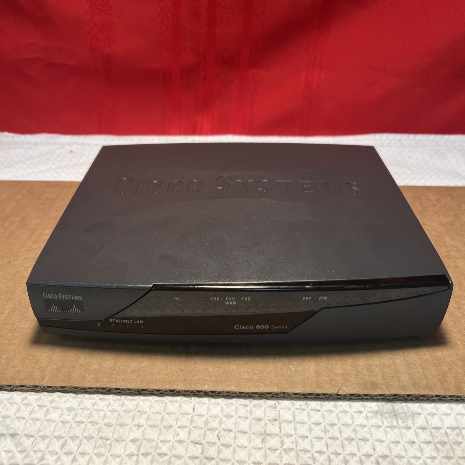Cisco Systems Model Cisco 800 Series Model 851 Router (CISCO851-K9 V05)