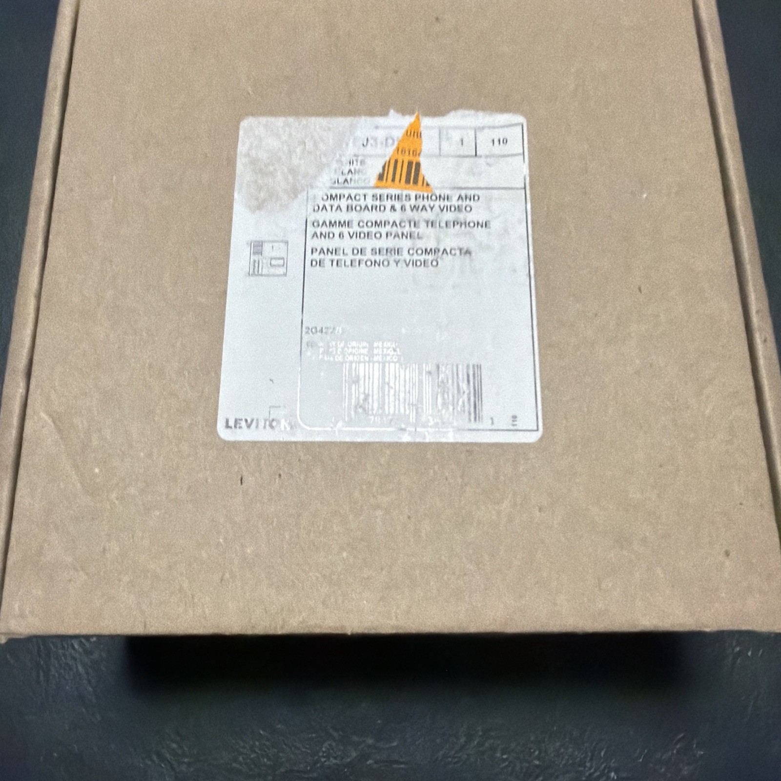 Leviton Compact 1x4 Bridged Telephone, 4 Data & 6-Way TV Panel