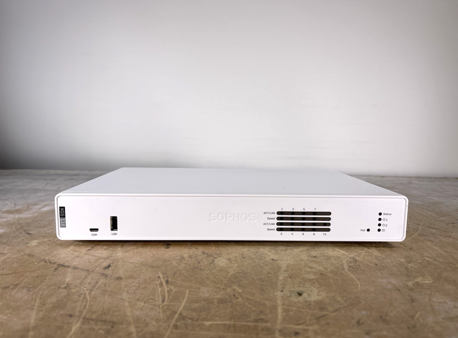 SOPHOS XGS 116 NETWORK SECURITY FIREWALL APPLIANCE - READ DESC - (UNCLAIMED)