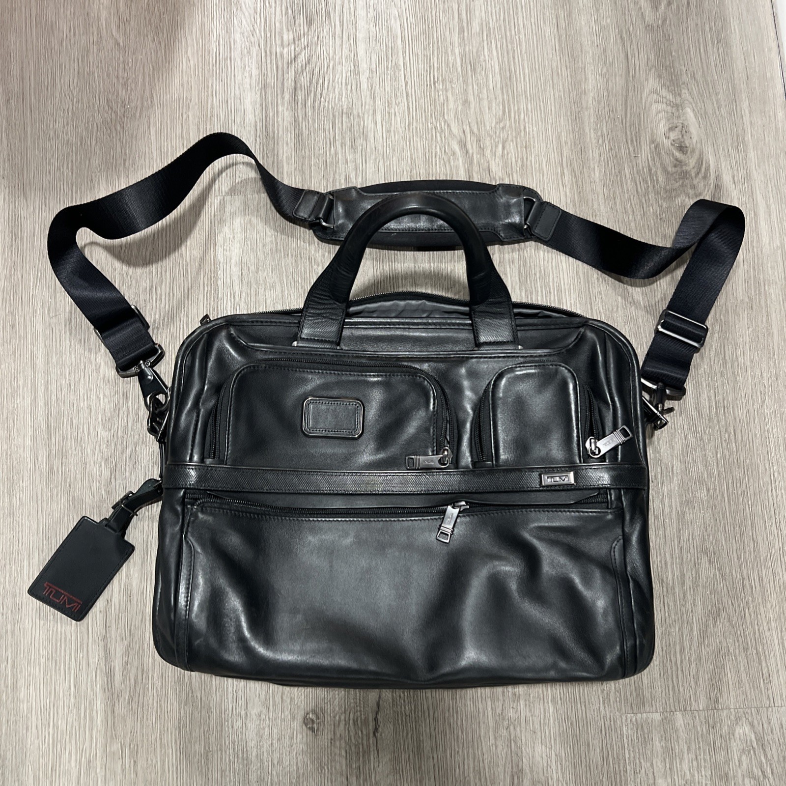 TUMI Alpha 3 Expandable Organizer Laptop Briefcase Black Leather