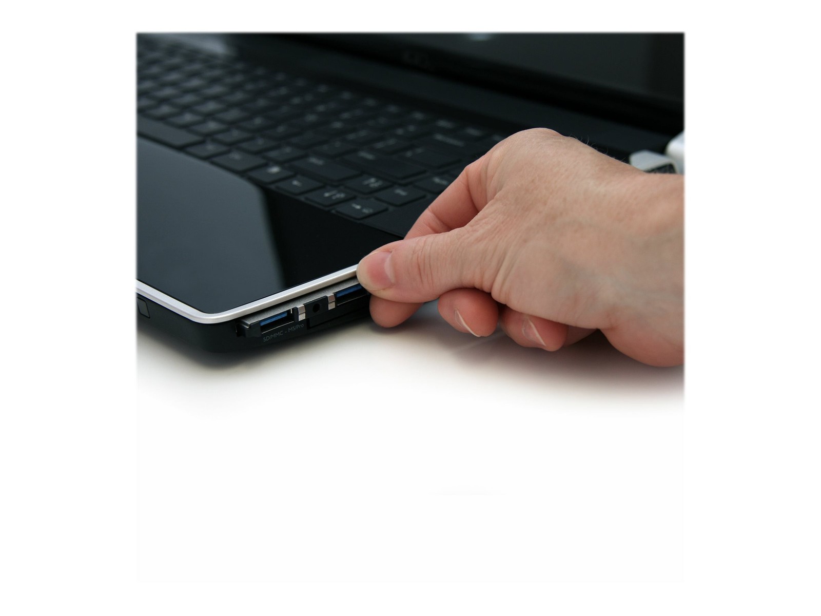 StarTechcom Flush Mount ExpressCard 54mm USB 3 Card ECUSB3S254F