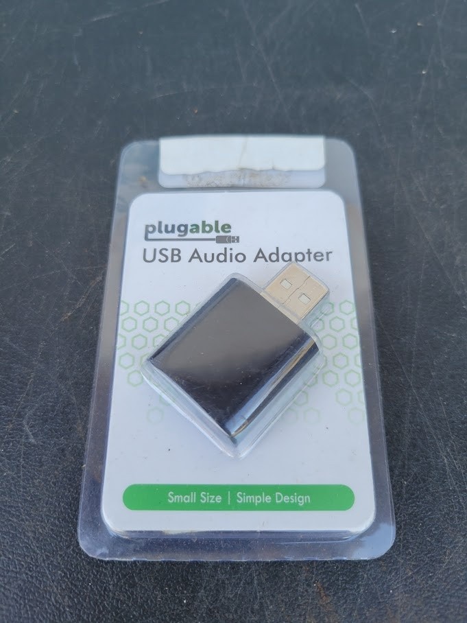 Plugable USB-AUDIO USB 2.0 External Audio Adapter 3.5mm Headphone Jack Black