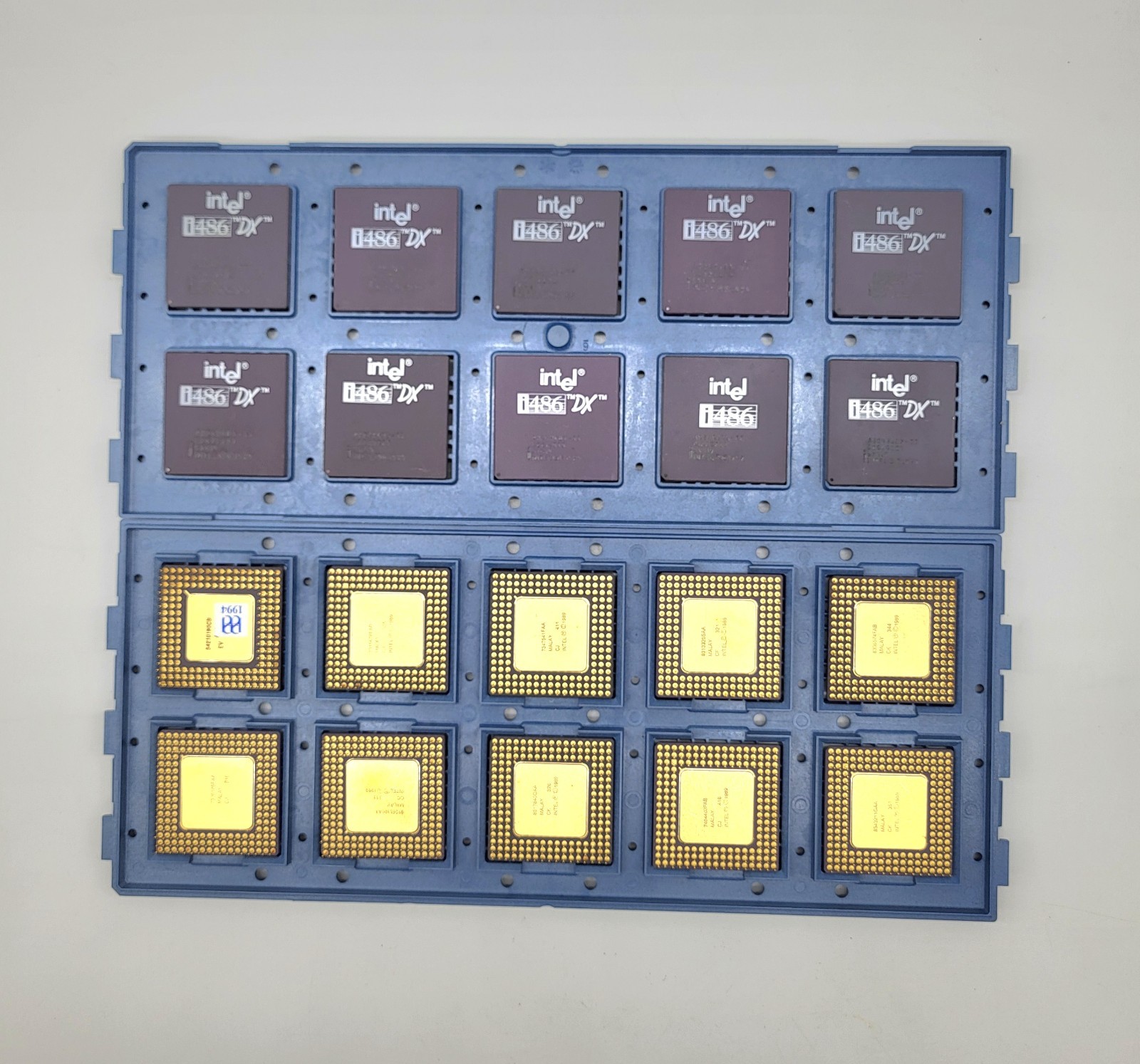 20 Intel A80486DX-33 486DX-33 CPU Processors NOS Gold Pins Trays