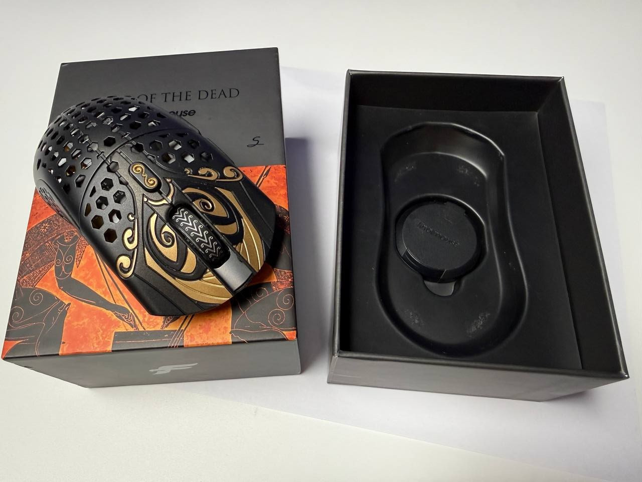 Finalmouse Starlight 12 HADES - Small - Ultra RARE - Gaming Mouse #814/2500