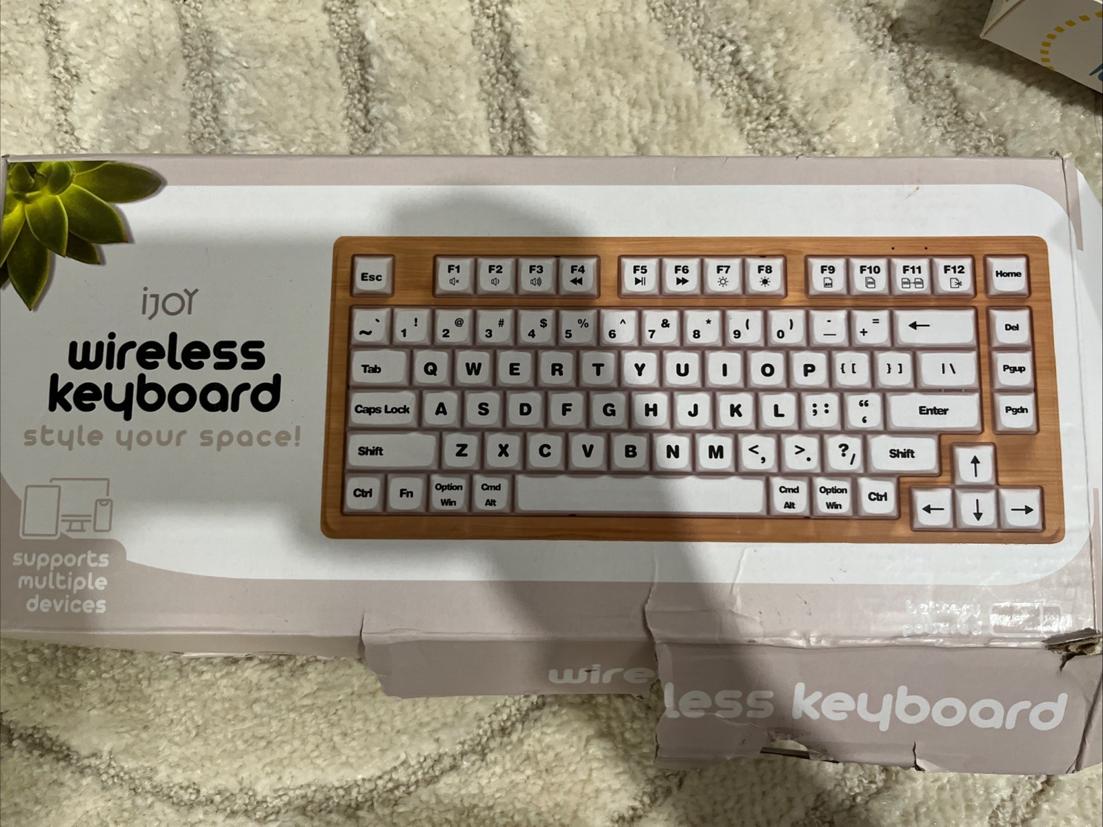 iJoy Wireless Wooden Keyboard - Open Box