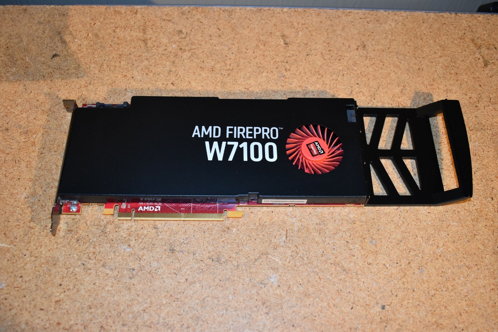 AMD FirePro W7100 8GB GDDR5 4x DisplayPort Video Card HP 762897-002 763265-001 