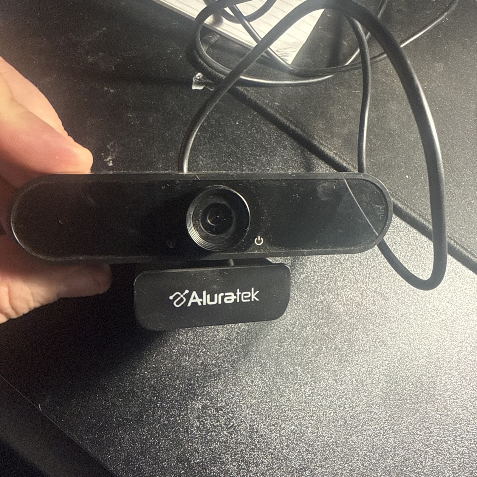 Aluratek AWC03F 1080p HD Webcam Black Pre-Owned