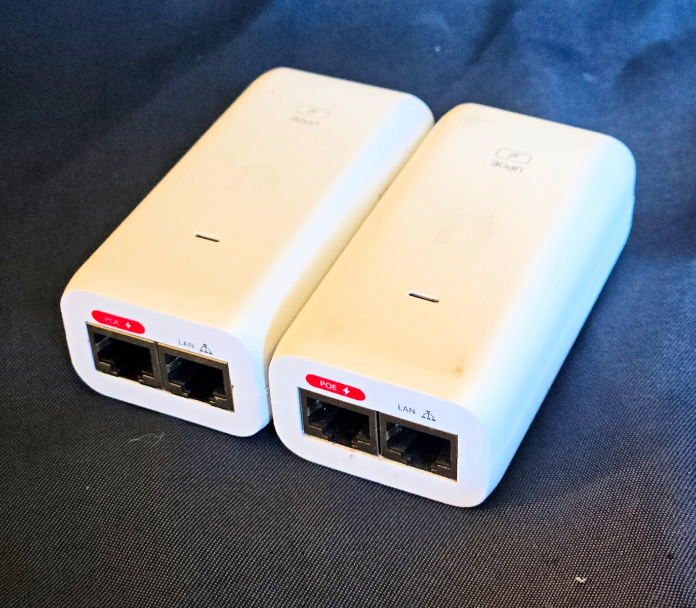 Ubiquiti Networks U-POE-af Gigabit PoE Injector Adapter RJ-45 White Lot of 2