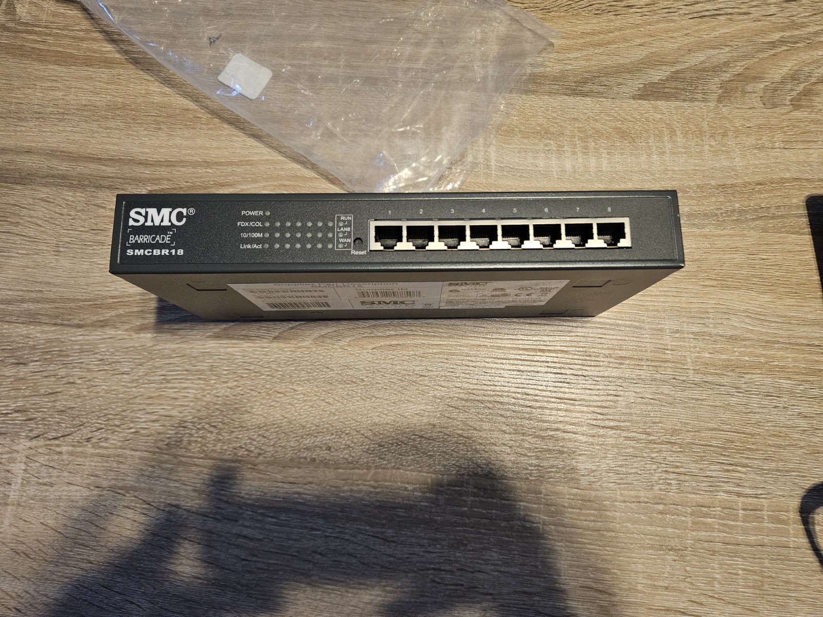 SMCBR18 Networking Device