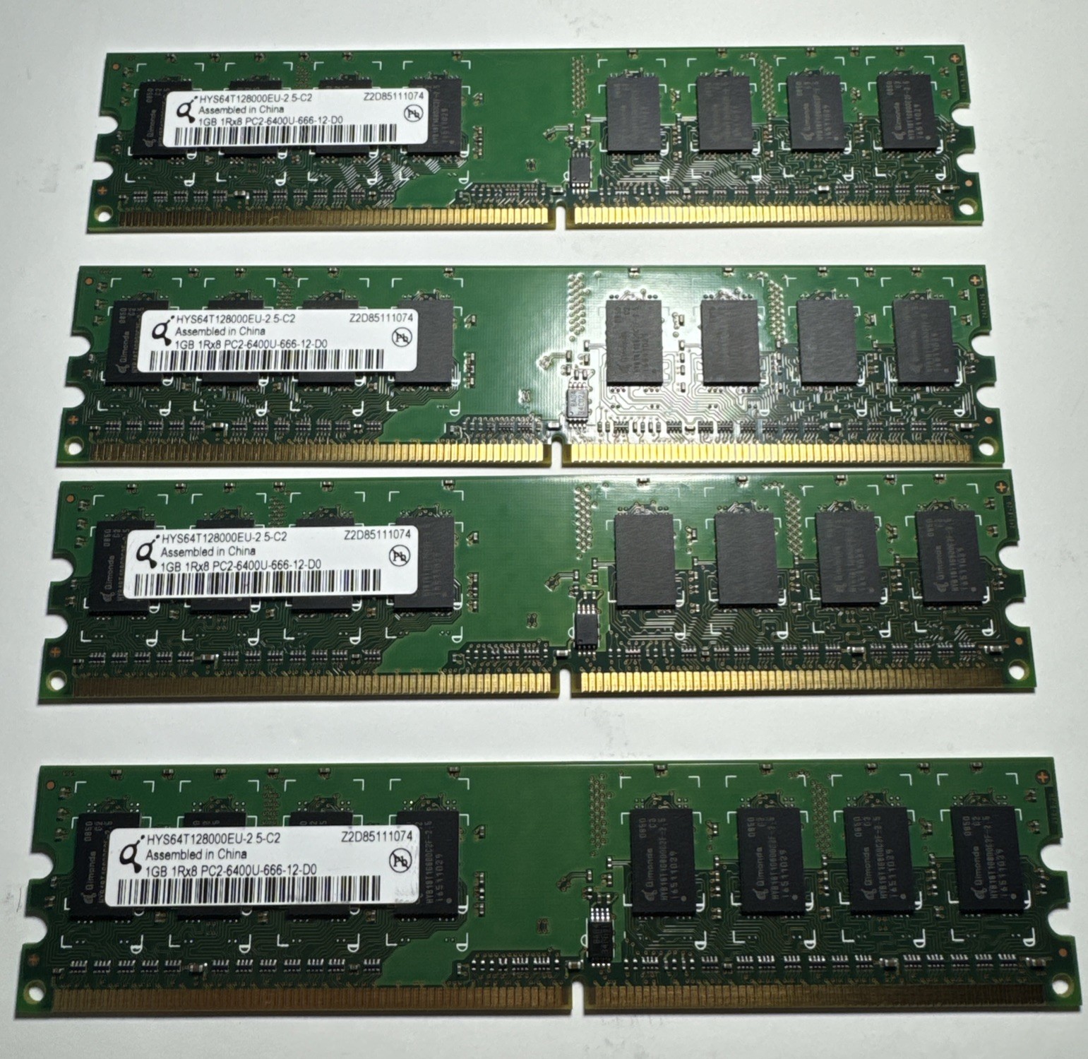 Qimonda Memory Module PC2 6400 DDR2 800 HYS64T128020EU 4GB = 4 x 1GB Sticks 