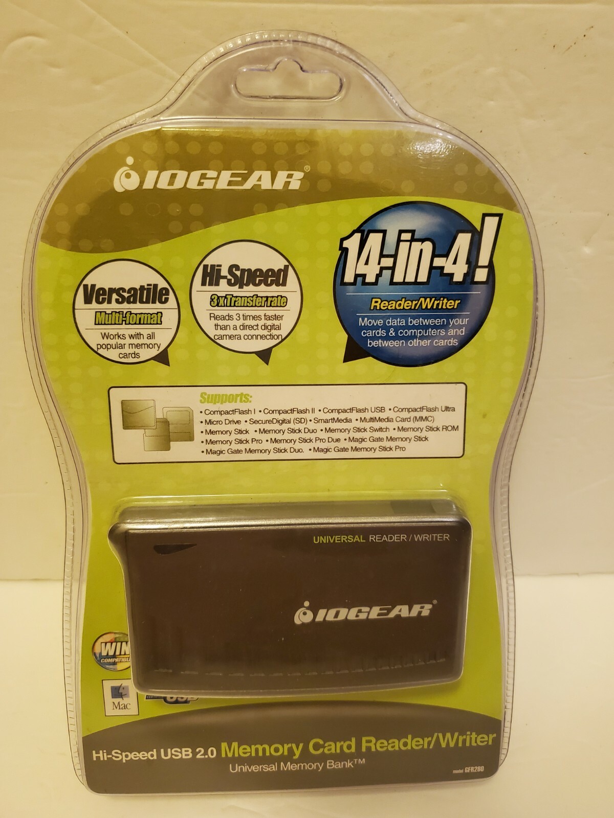IOGEAR GFR280 Universal Memory Bank Hi-Speed USB 2.0 MEMORY CARD READER/WRITER