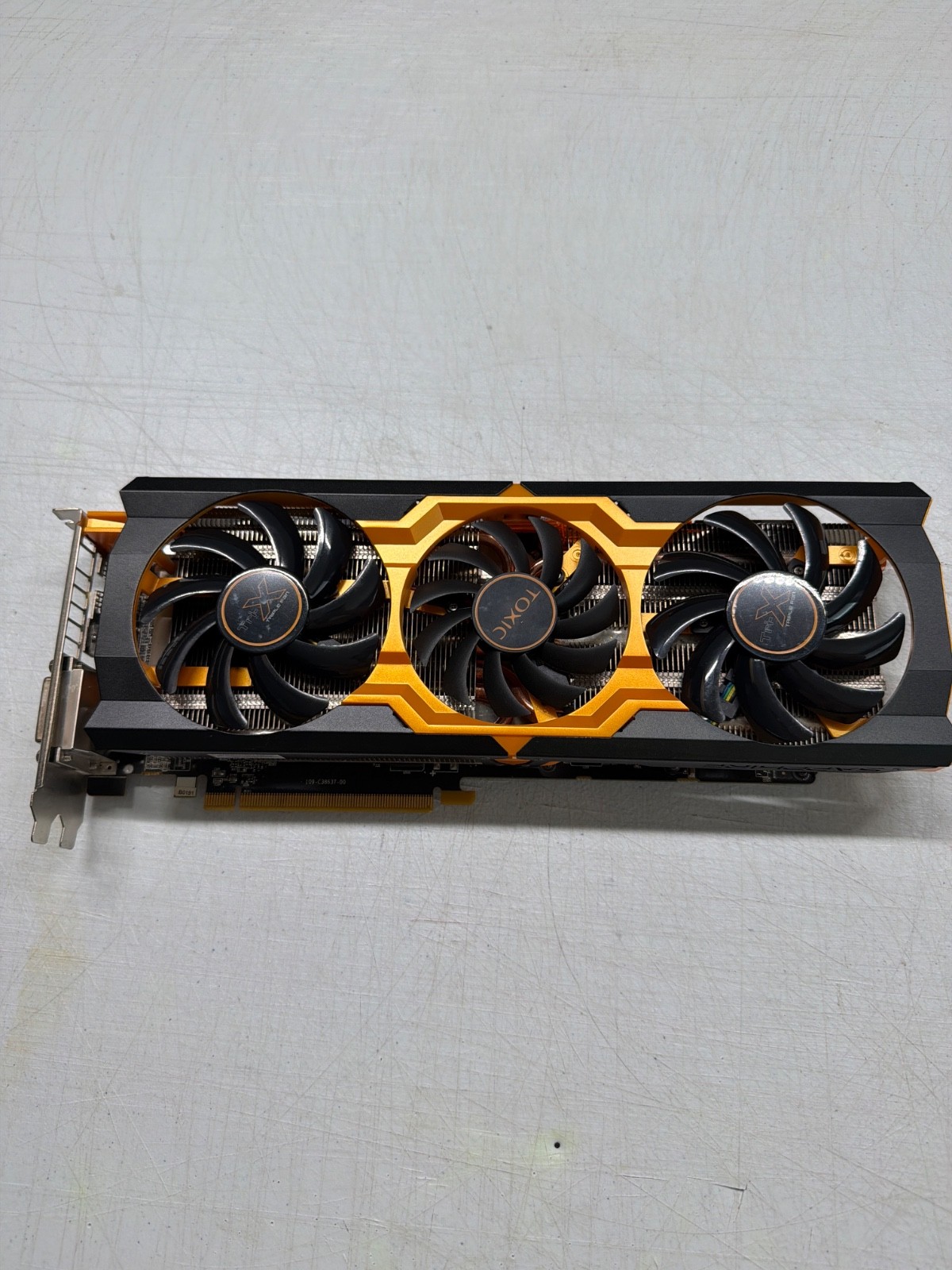 Sapphire R9 280X GDDR5 PCI Express video card