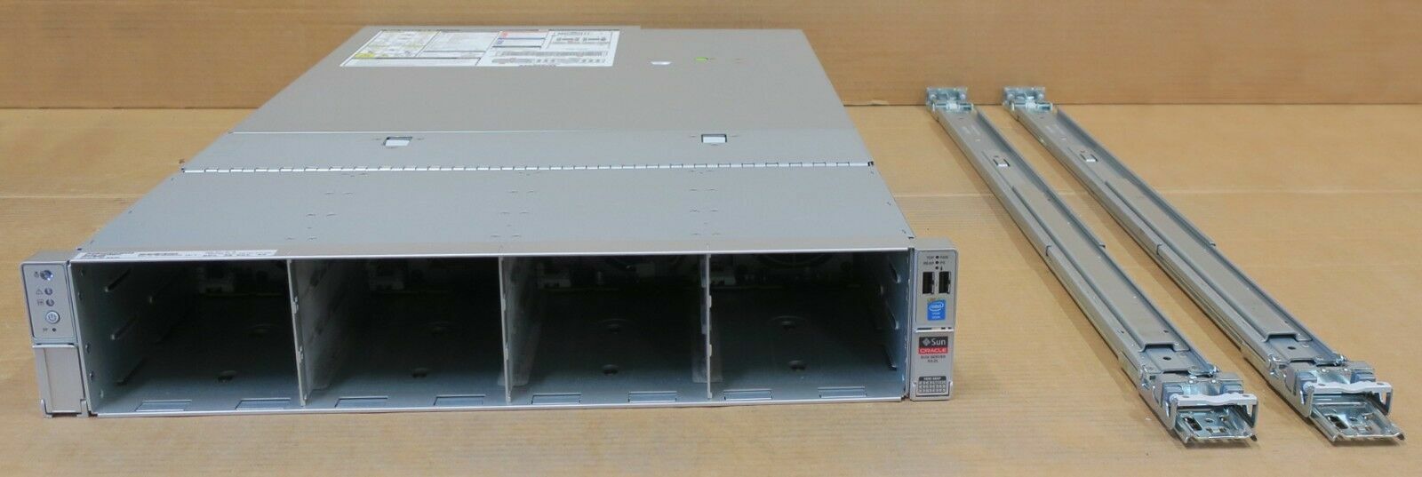 Sun Oracle X4-2L-BASE-12 - 12 x 3.5" LFF W/SAS CTRL  2 x PS + Rails 2U Server