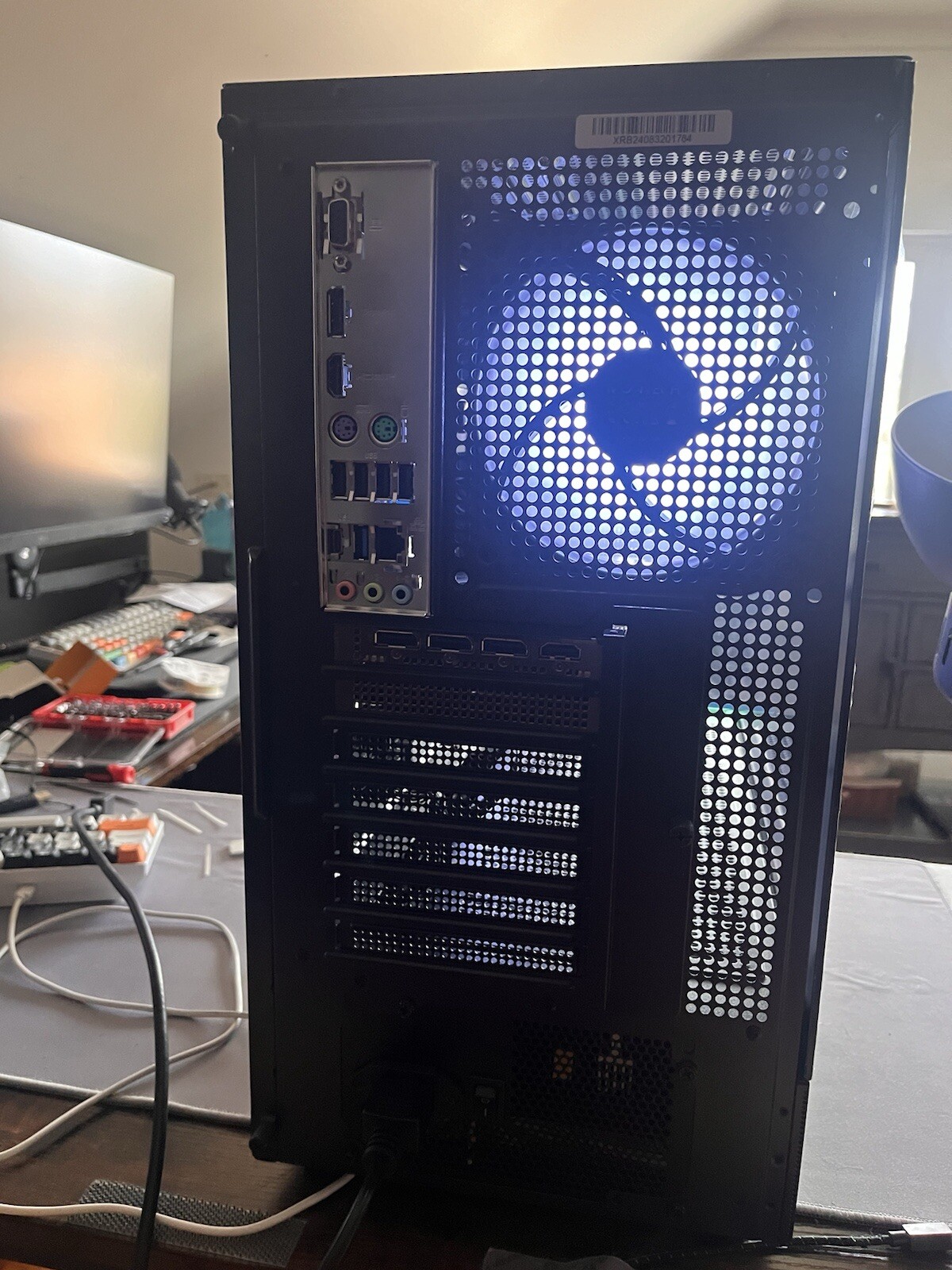Brand New Gaming Pc, Runs Most Games On 1440@ Mid To High Settings 100+fps , 