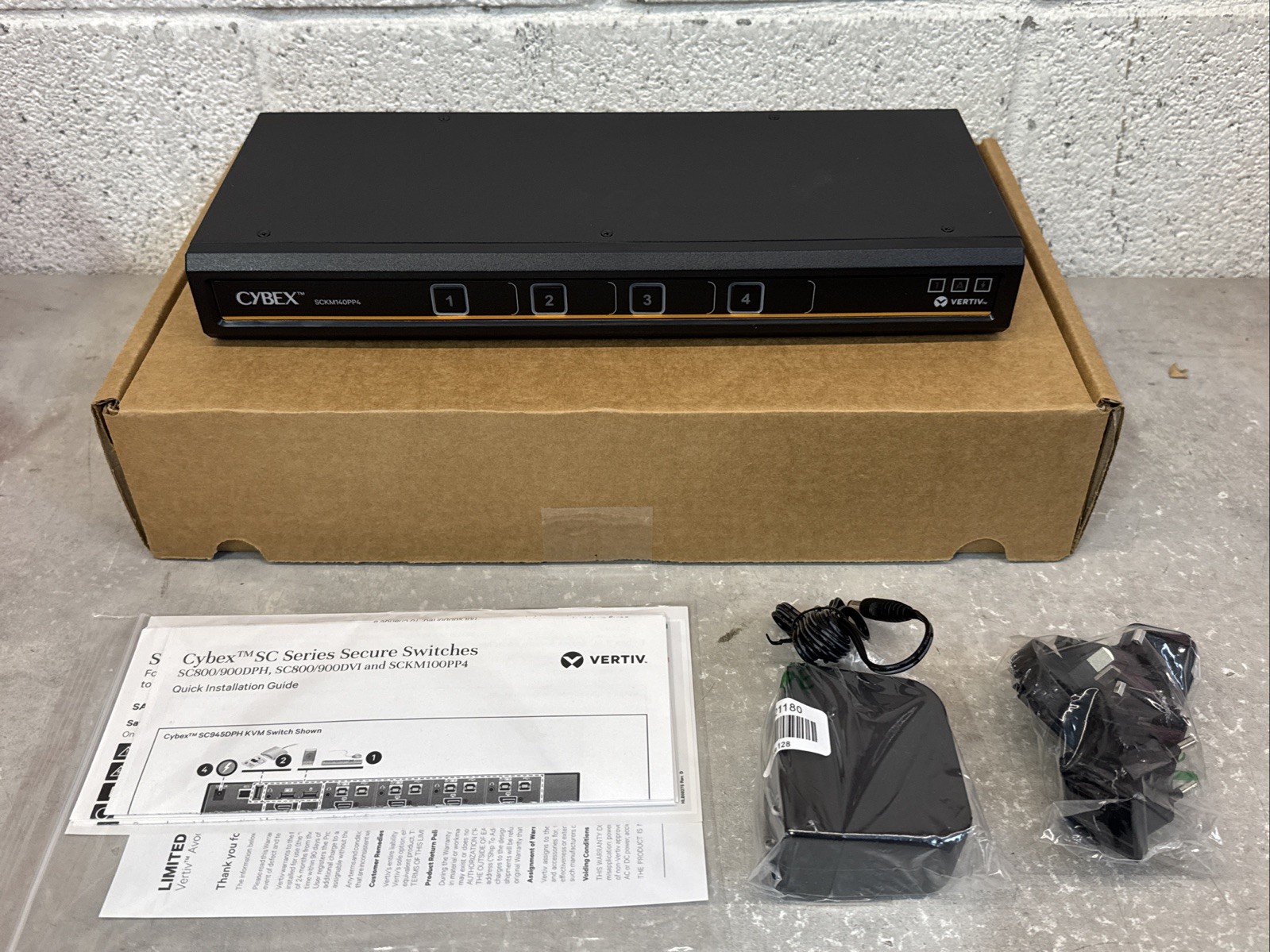 New Sealed - Vertiv Cybex SC Secure KM Switch 4-Port PP4.0 SCKM140PP4