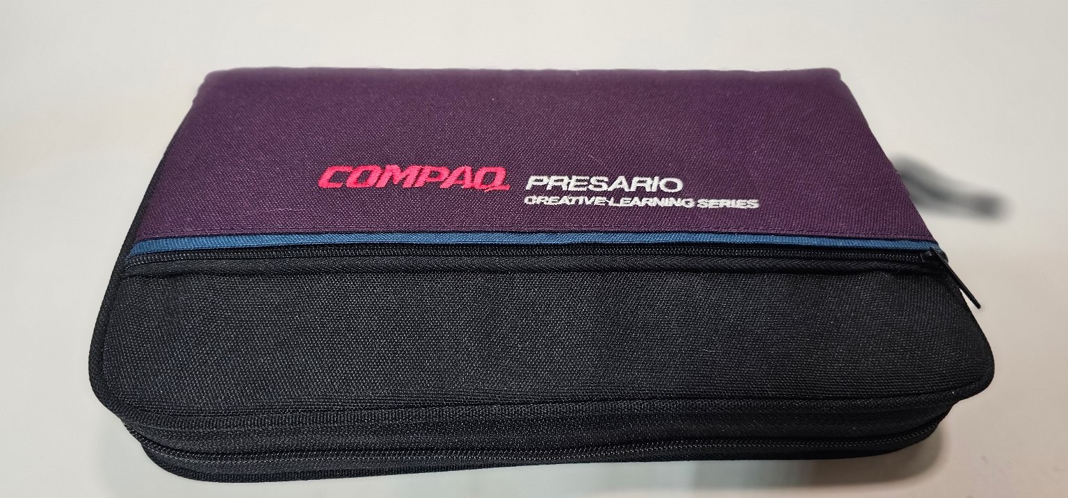 Compaq Presario Creative Learning Series Software Collection CD-ROM Case Logic