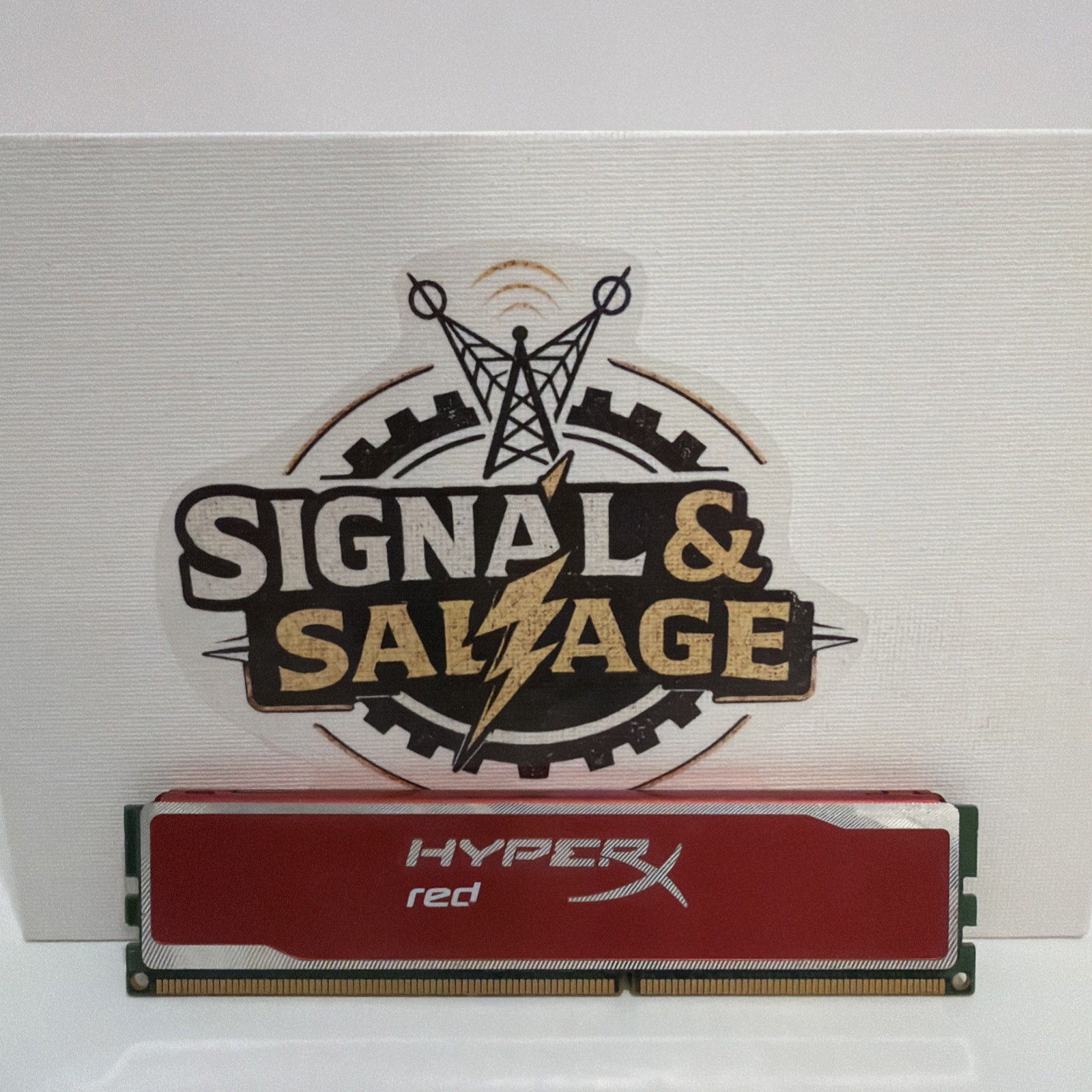 Kingston HyperX Red DDR3 DIMM 4GB PC3-12800 240-Pin KHX16C9B1RK2/8X RAM Tested