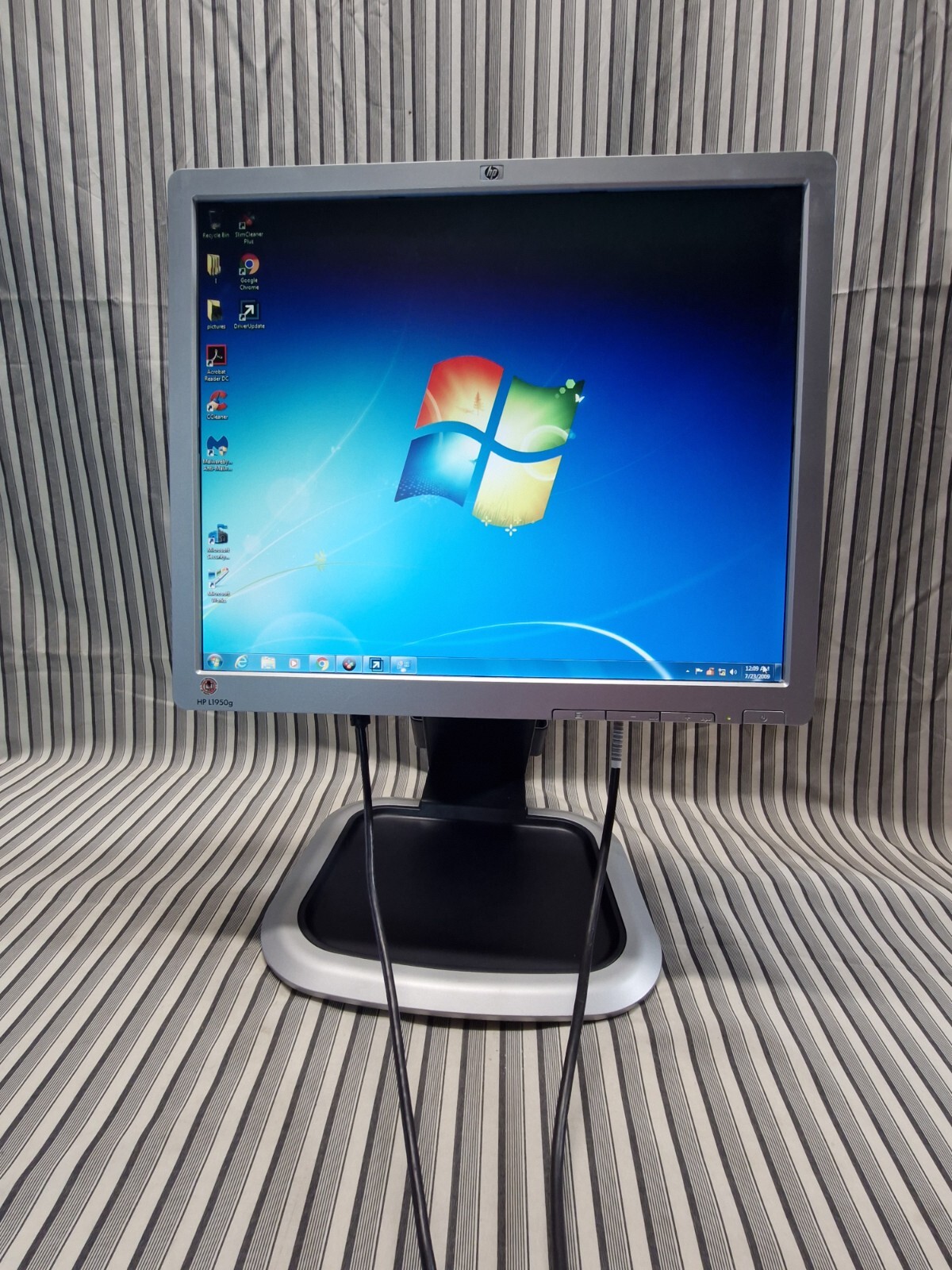 HP L1950G 19" LCD Color Monitor 