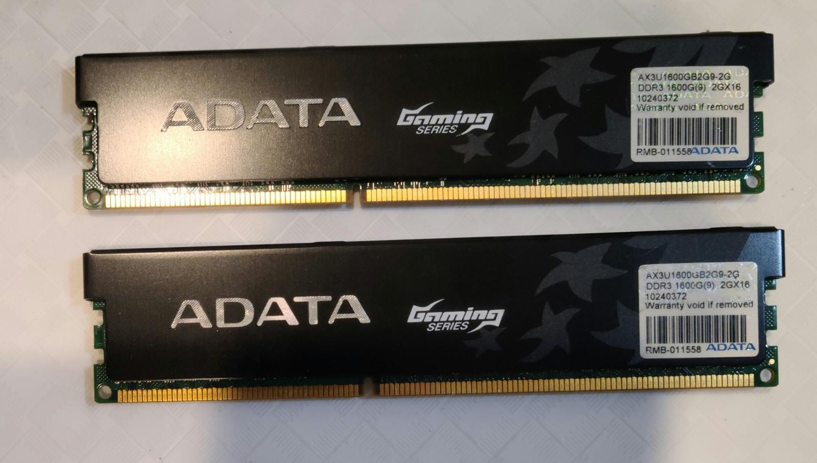 A-Data Technology PC3-12800 2x2 GB DIMM 1600 MHz DDR3 SDRAM Memory