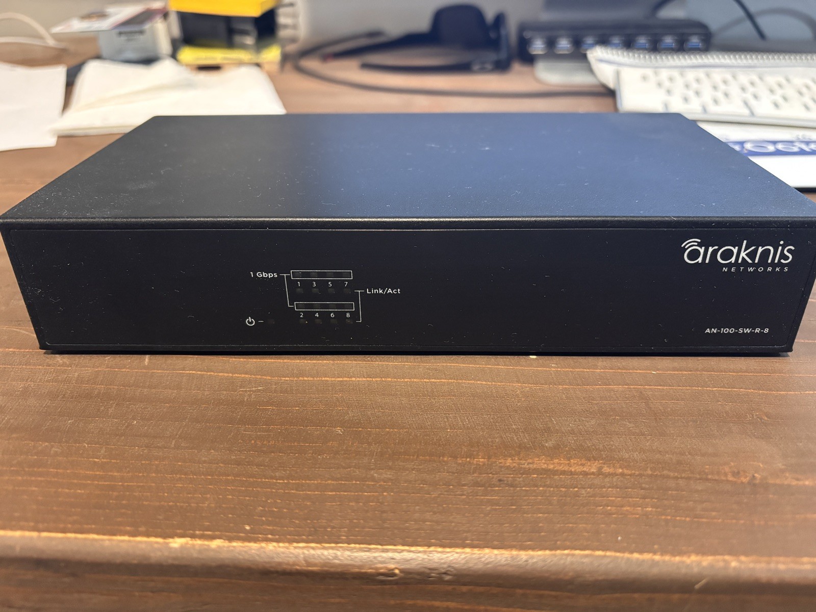 Araknis Networks® AN-100-SW-R-8 Unmanaged Gigabit Switch with Rear Ports