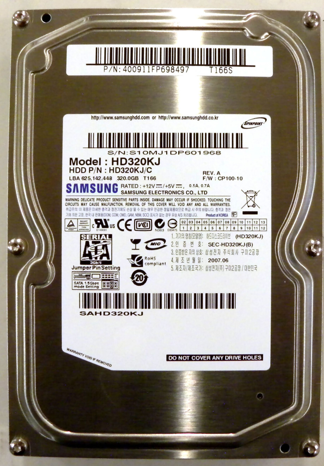 SAMSUNG SpinPoint 300GB SATA 8Mb Cache HD320KJ HDD Hard Drive