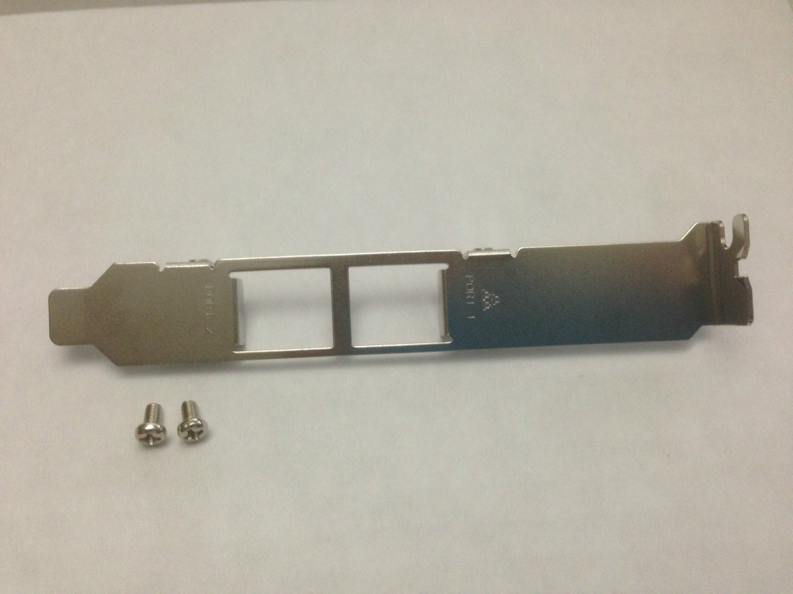 *Standard Height Bracket For SIIG Dual Port PCI Express Gigabit Ethernet LAN