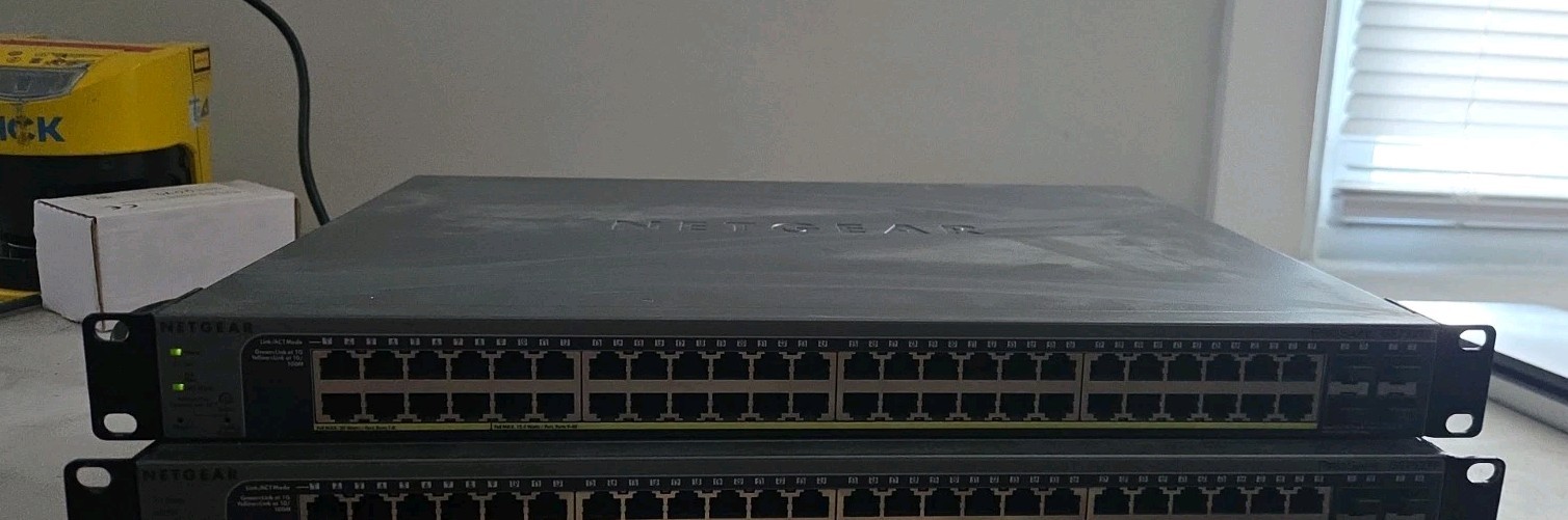 Netgear ProSafe GS752TP 52 Port Gigabit Smart Switch