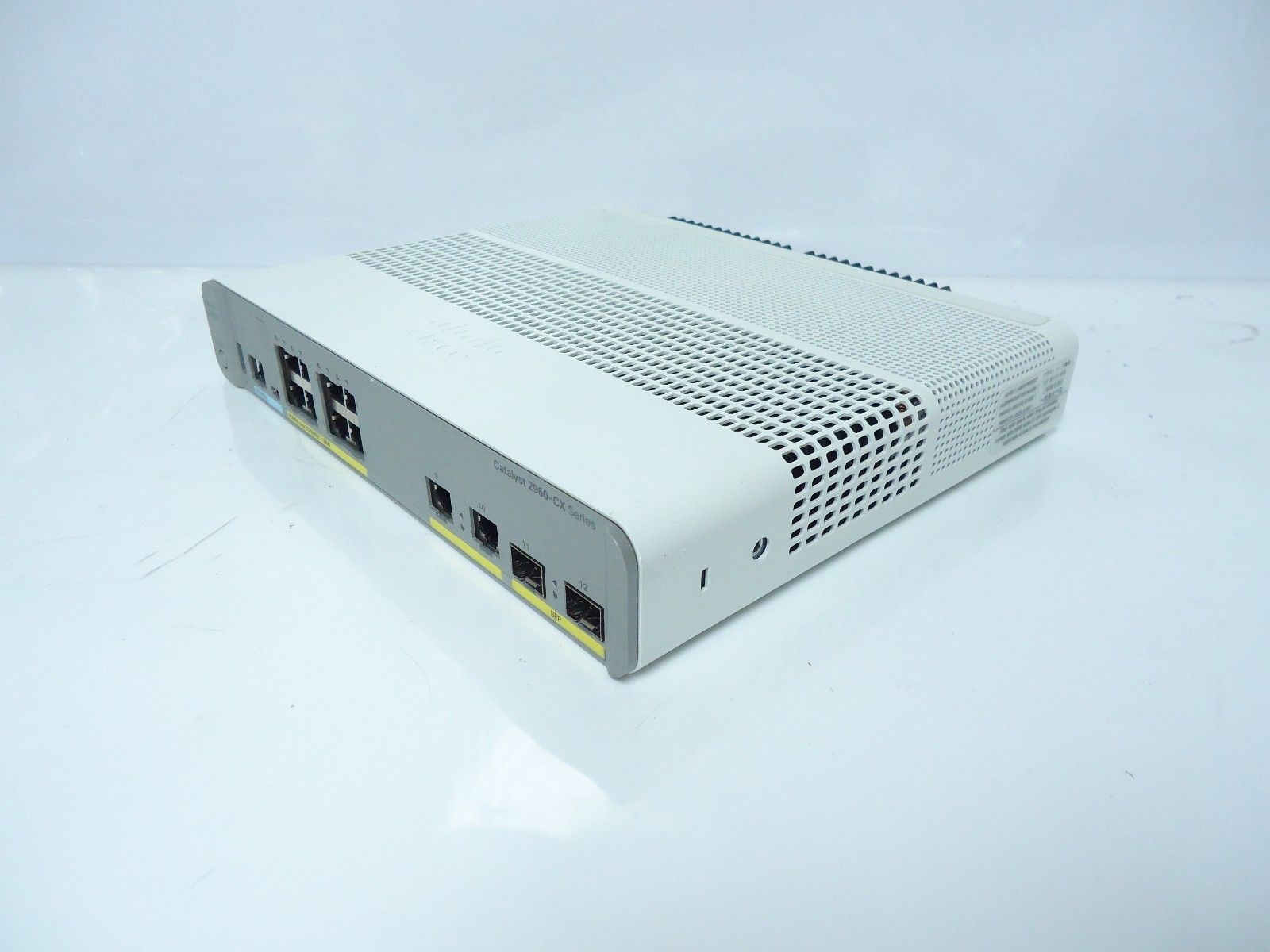 Cisco Catalyst WS-C2960CX-8PC-L  Cisco Catalyst 2960-CX 8 Port PoE