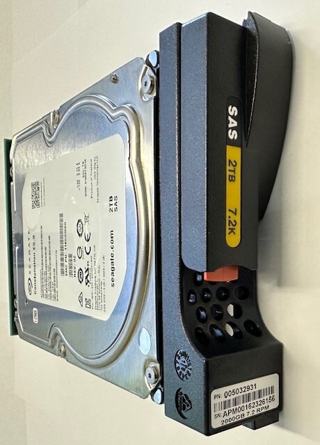 005032931 - EMC 2TB 7200 RPM SAS 3.5" HDD for Data Domain  DD2200, DD2500 12 ...