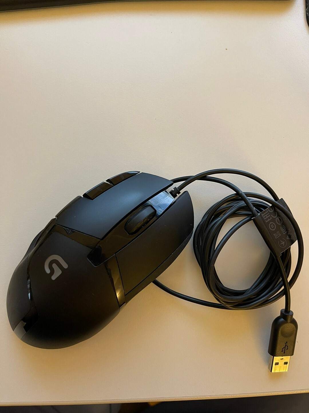 Logitech G402 Hyperion Fury (910004067) Wired Gaming Mouse