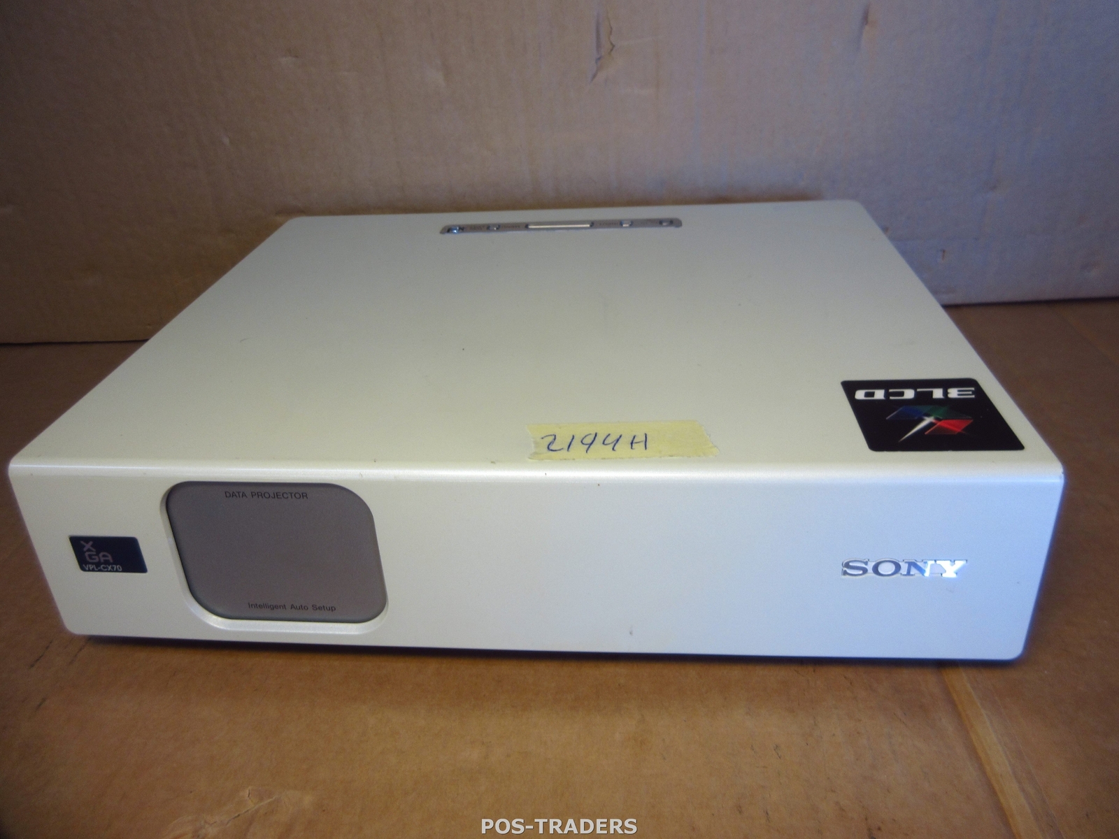 Sony VPL-CX70 3LCD projector projector XGA 2000 lumens - EXCL REMOTE - 2194 HOURS