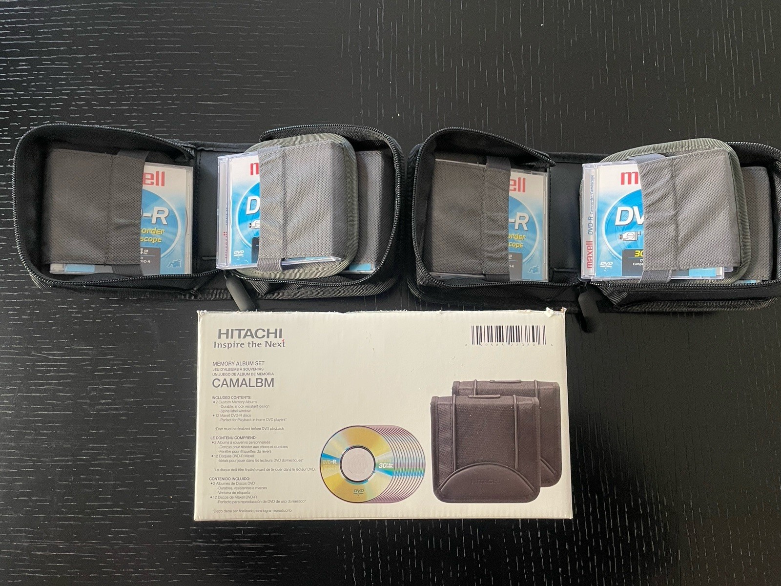 NEW Hitachi 12 Maxell DVD-R Discs Memory Album Set W/ 2 Storage Cases CAMALBM