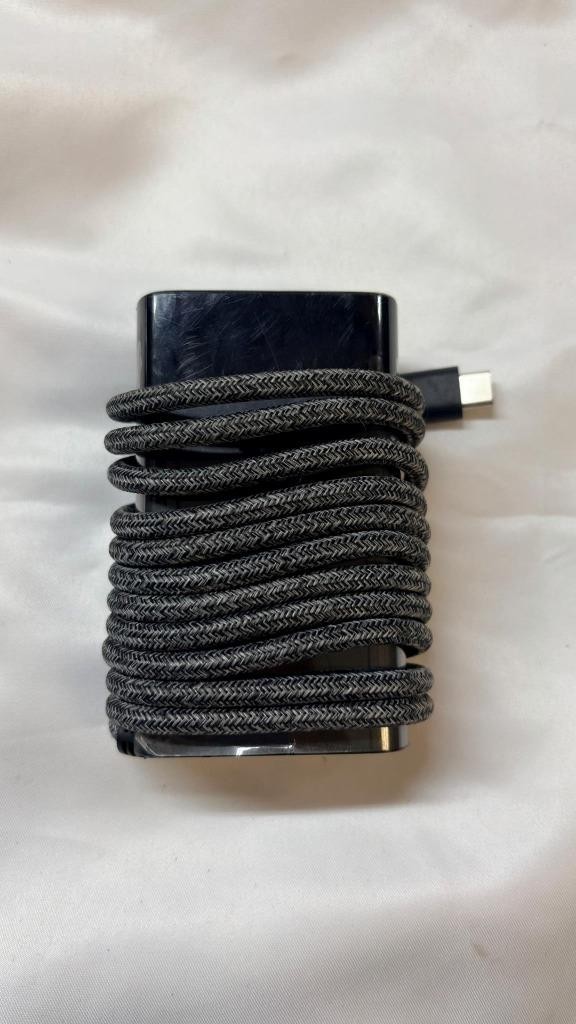 HP 65W USB-C (BRAIDED) SMART AC ADAPTER