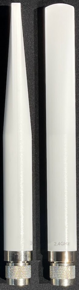 Aerohive Networks AP1130 Outdoor Antenna Kit (2 x 2.3Ghz 5dBi and 2 x 5Ghz 5dBi)