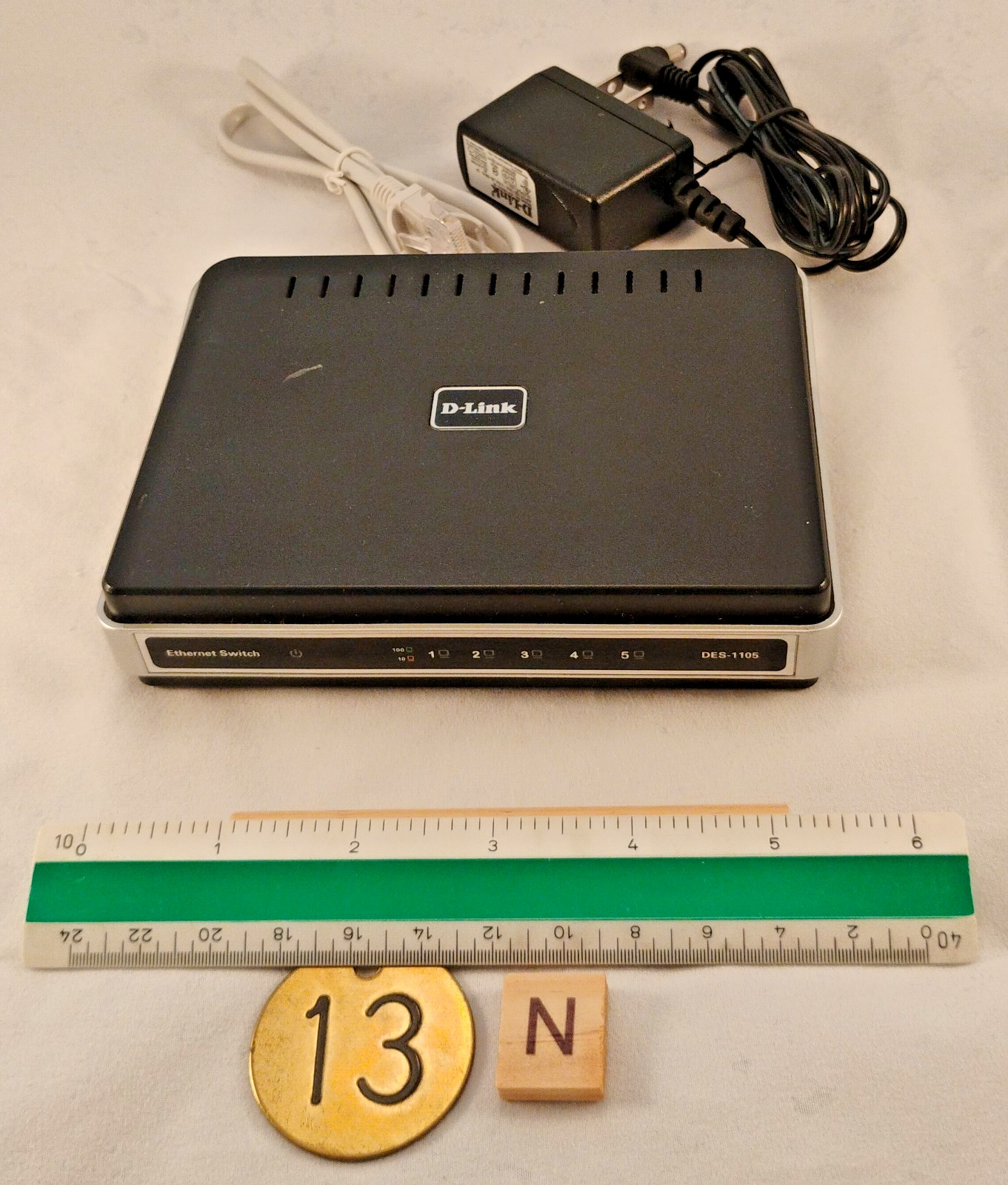 D-Link DES-1105 4 Port Unmanaged Switch