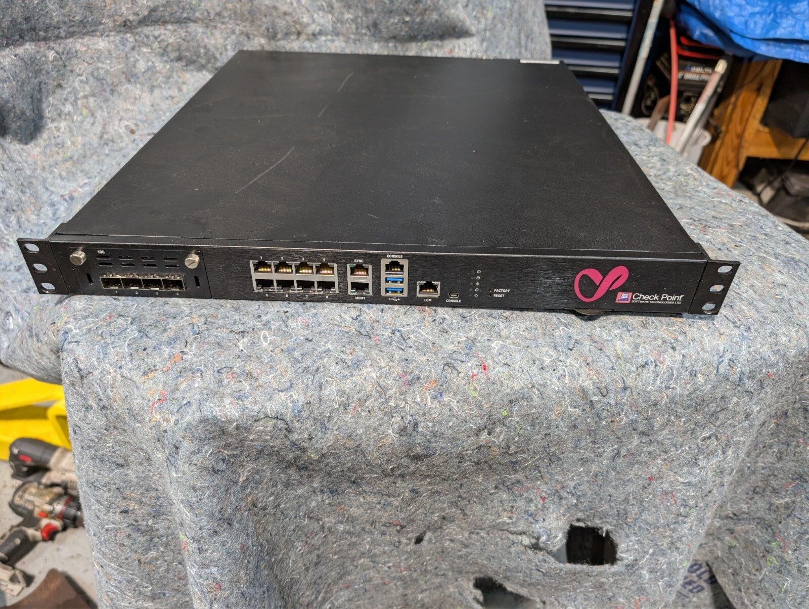 Check Point Quantum 6500 - Network Firewall - Security Appliance