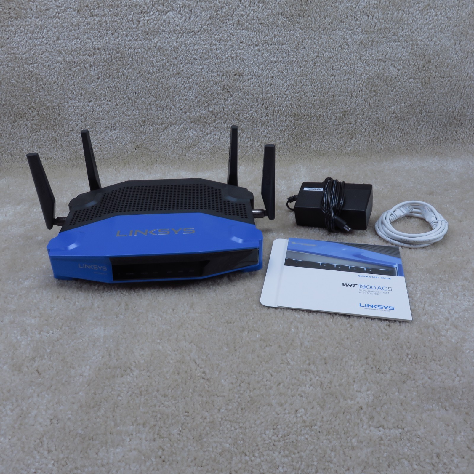 Linksys WRT1900 ACS WRT1900ACS V2 Outstanding Original Condition