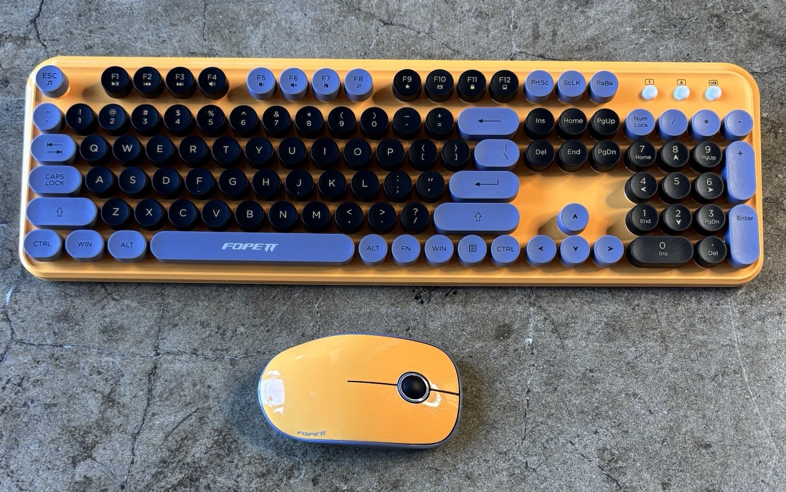 FOPETT Wireless Keyboard and Mouse Combo - 2.4G Full-Sized *Yellow