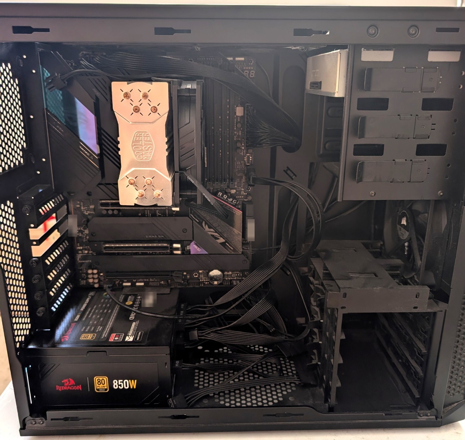 i9-10850K ROG Strix Z590-E WiFi Barebones PC 850W Corsair 200R, No GPU/RAM/SSD