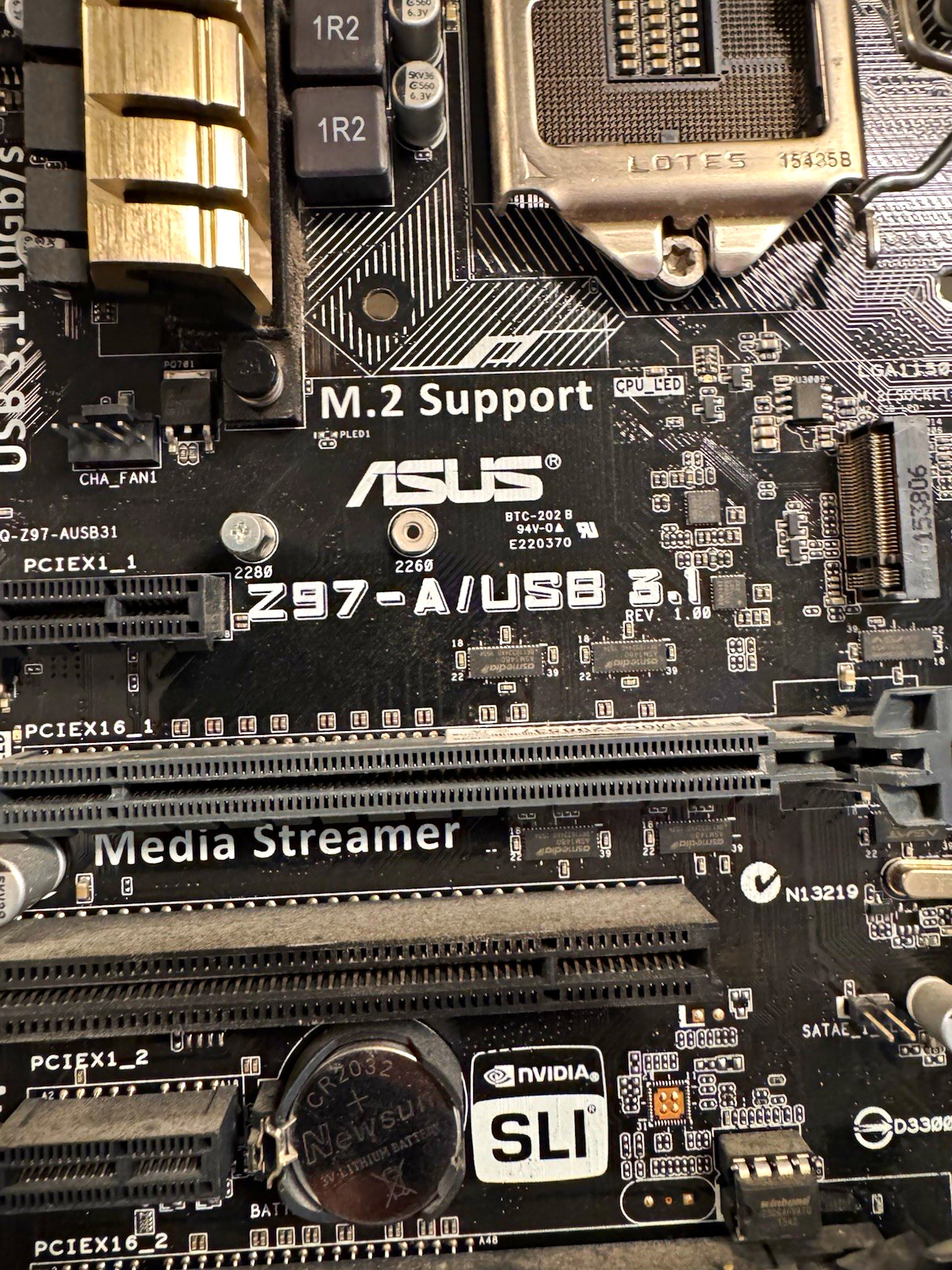ASUS Z97-A/USB 3.1 ATX Intel LGA1150 DDR3 4-DIMM M.2 USB 3.0 DVI VGA