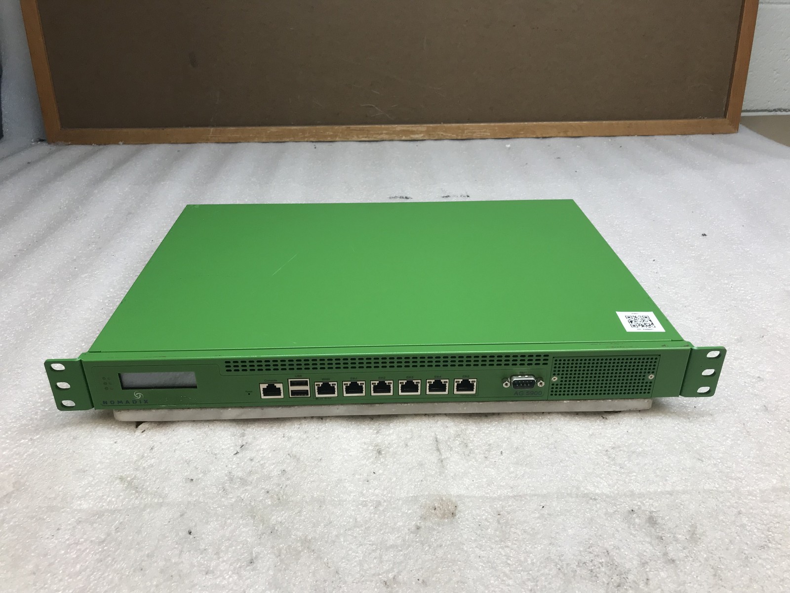 Nomadix AG 5900 High Performance Bandwidth Access Gateway 6-Port Gigabit