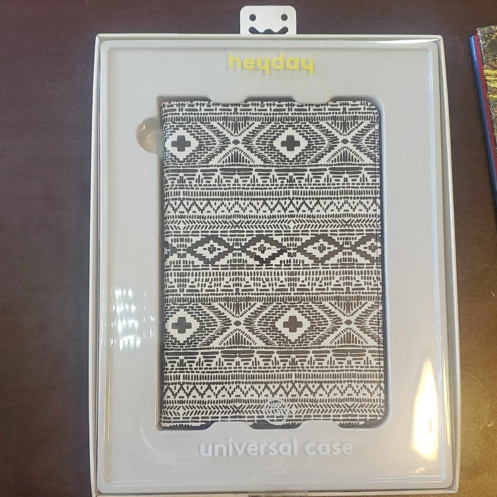 Heyday Universal Case For Tablet 7-8” Black & White Design