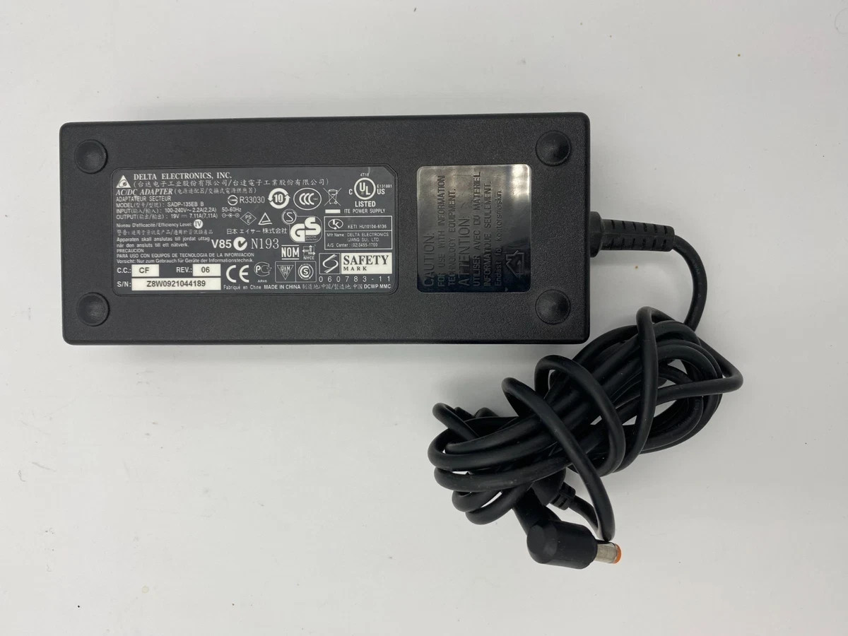Delta Electronics Netzteil Model: SADP-135EB B, 100V-240V, Output: 19V