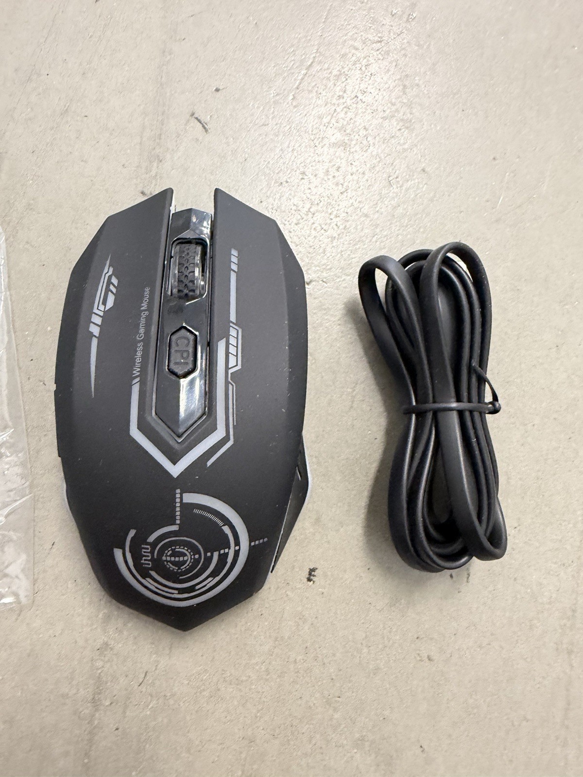 NEVER USED Uhuru Wired Gaming Mouse, 3200 Max DPI, 6 Buttons, Optical Multicolor