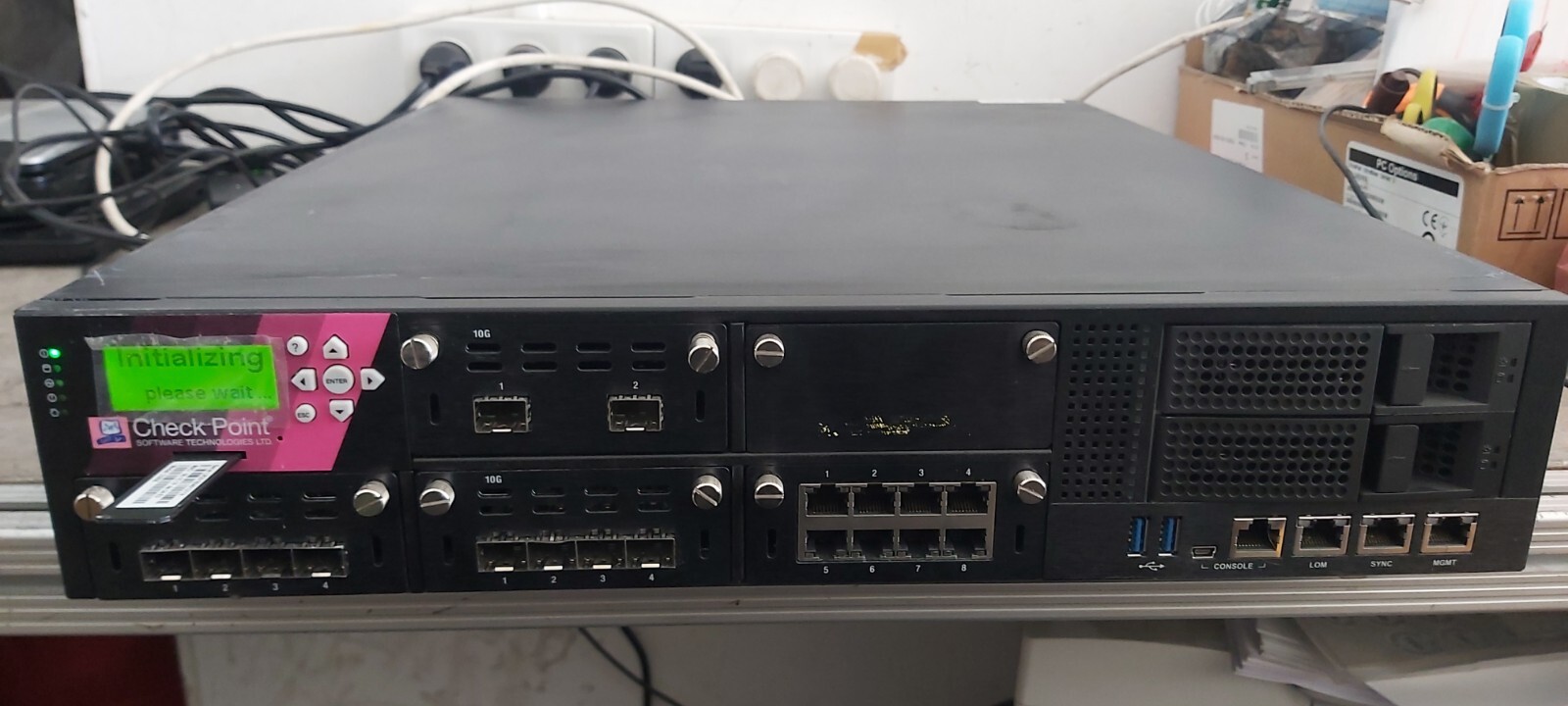 Check Point Appliance 23800 Firewall PD-20 NO HDD #3 Make Offers UPS Shipping